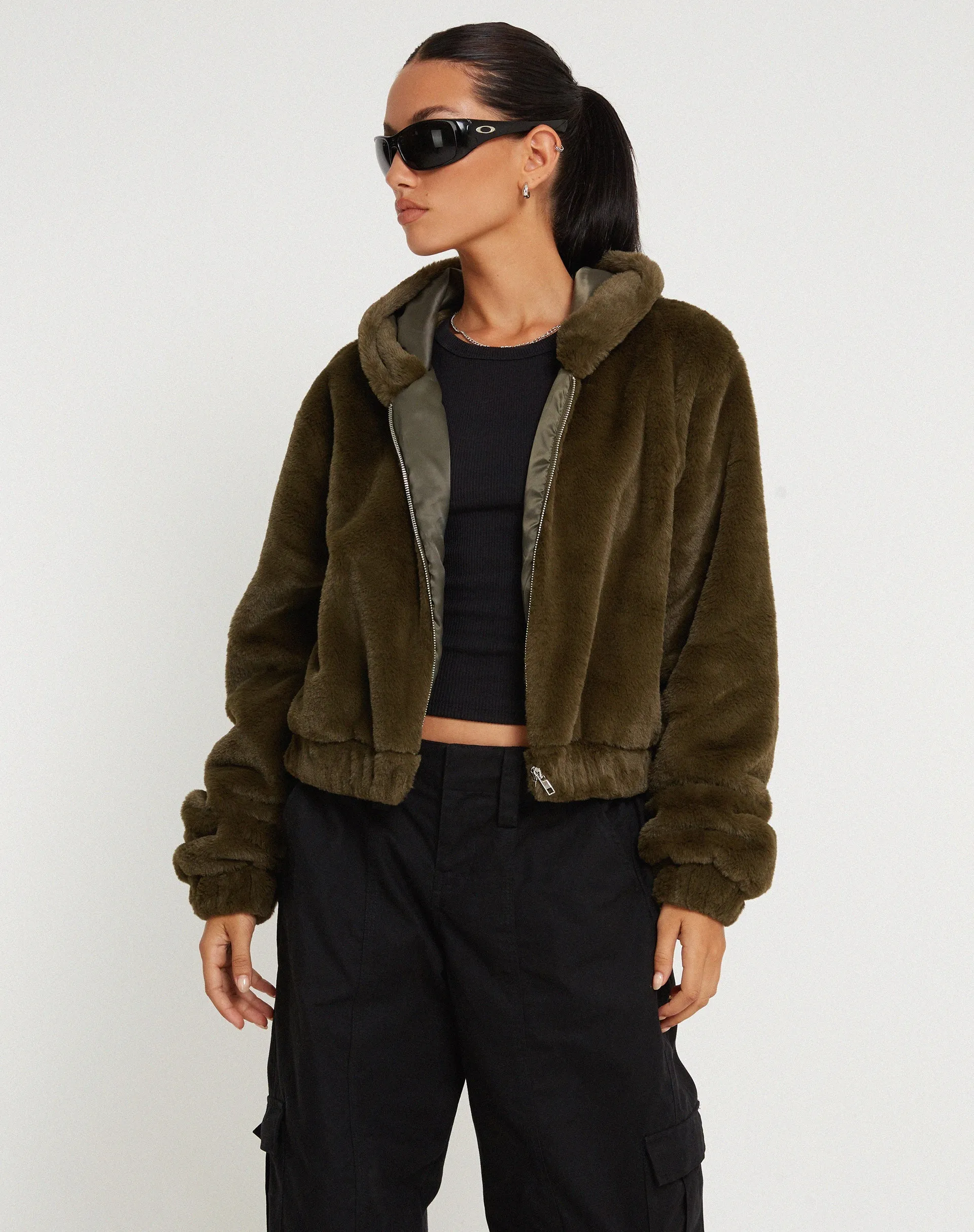 Banowa Zip Up Jacket in Olive