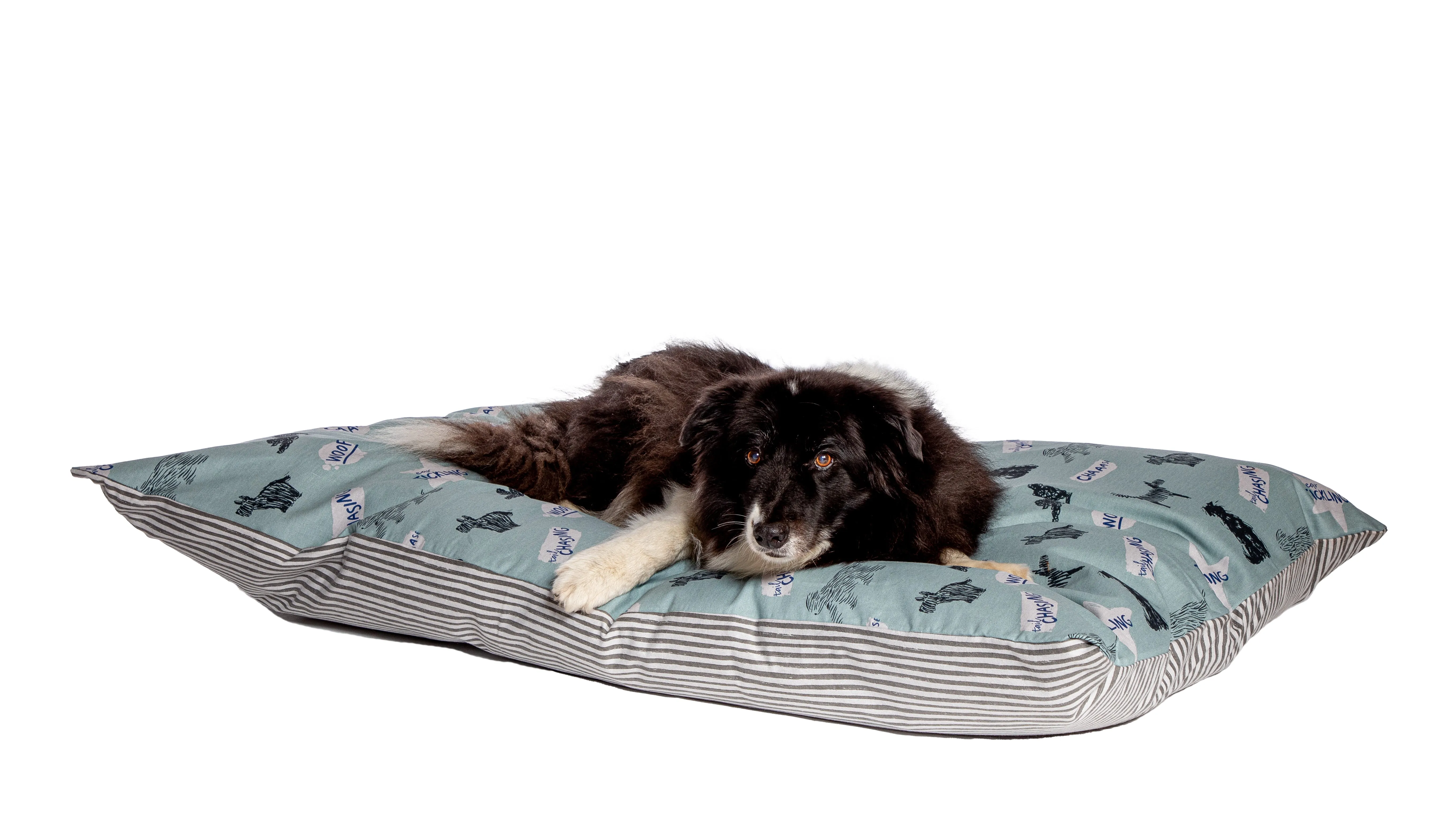 Battersea Dogs Home Deluxe Dog Duvet