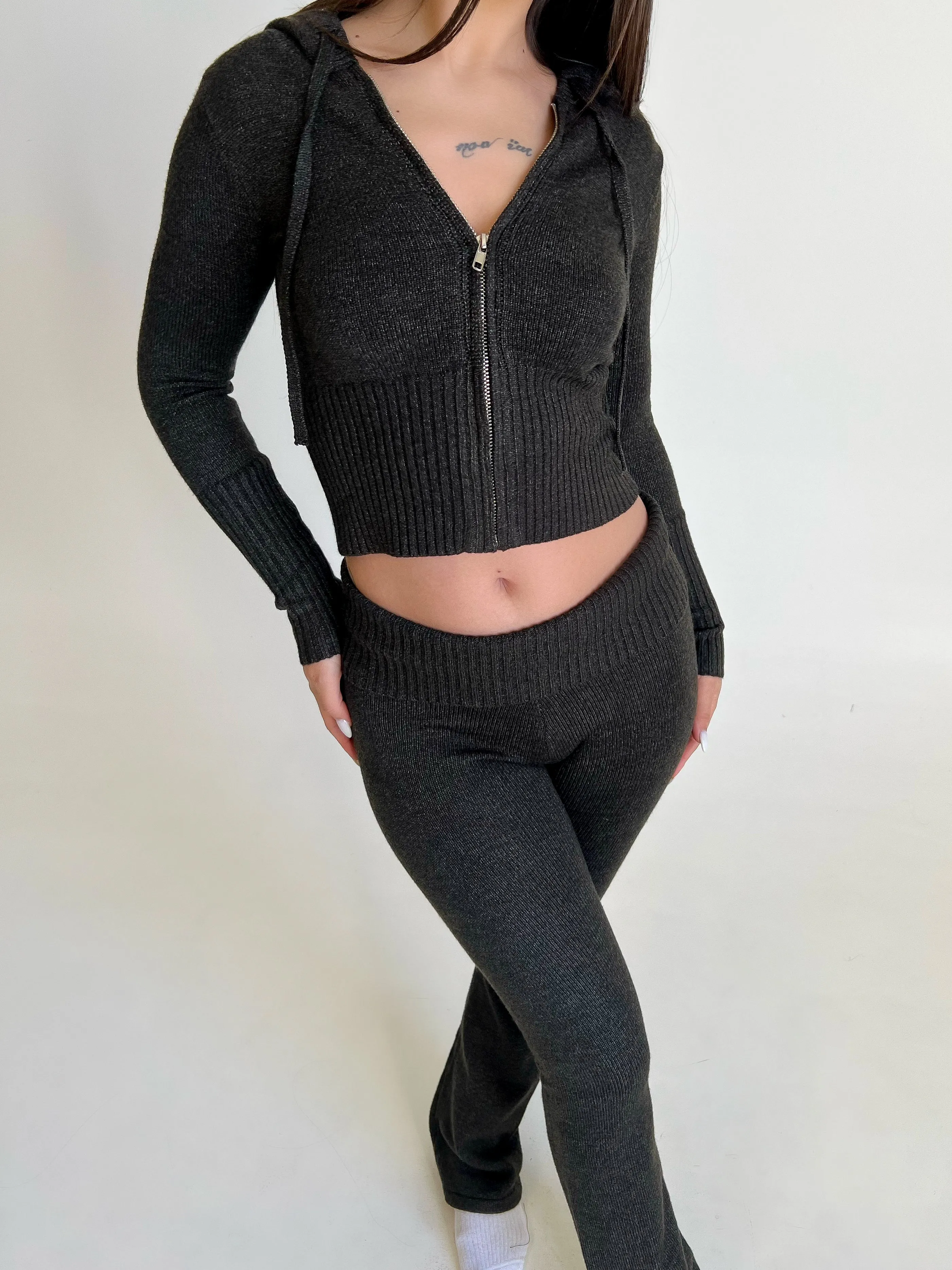 Bianca Knit 2 Piece (Charcoal)