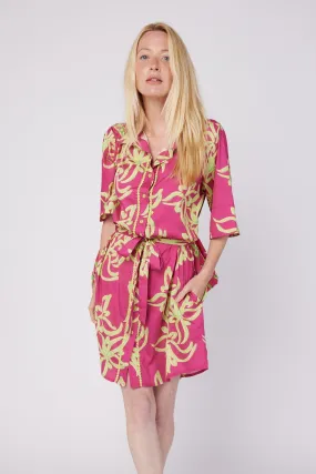 Carlotta 3/4 Sleeve Shirt Dress with Pockets and Detachable Belt in Raspberry Lime Flower