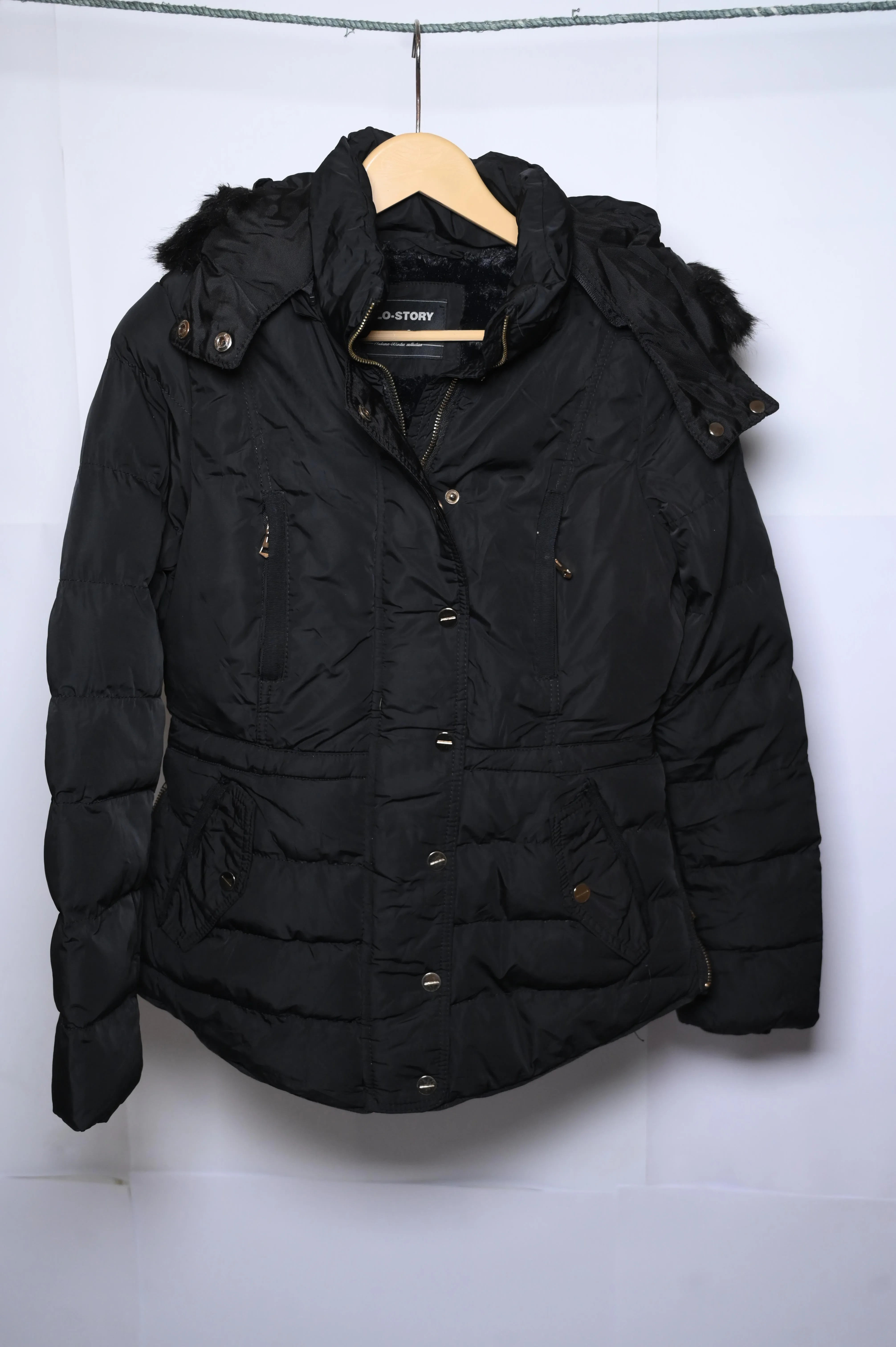 Glo Story Black Casual Puffer Jacket