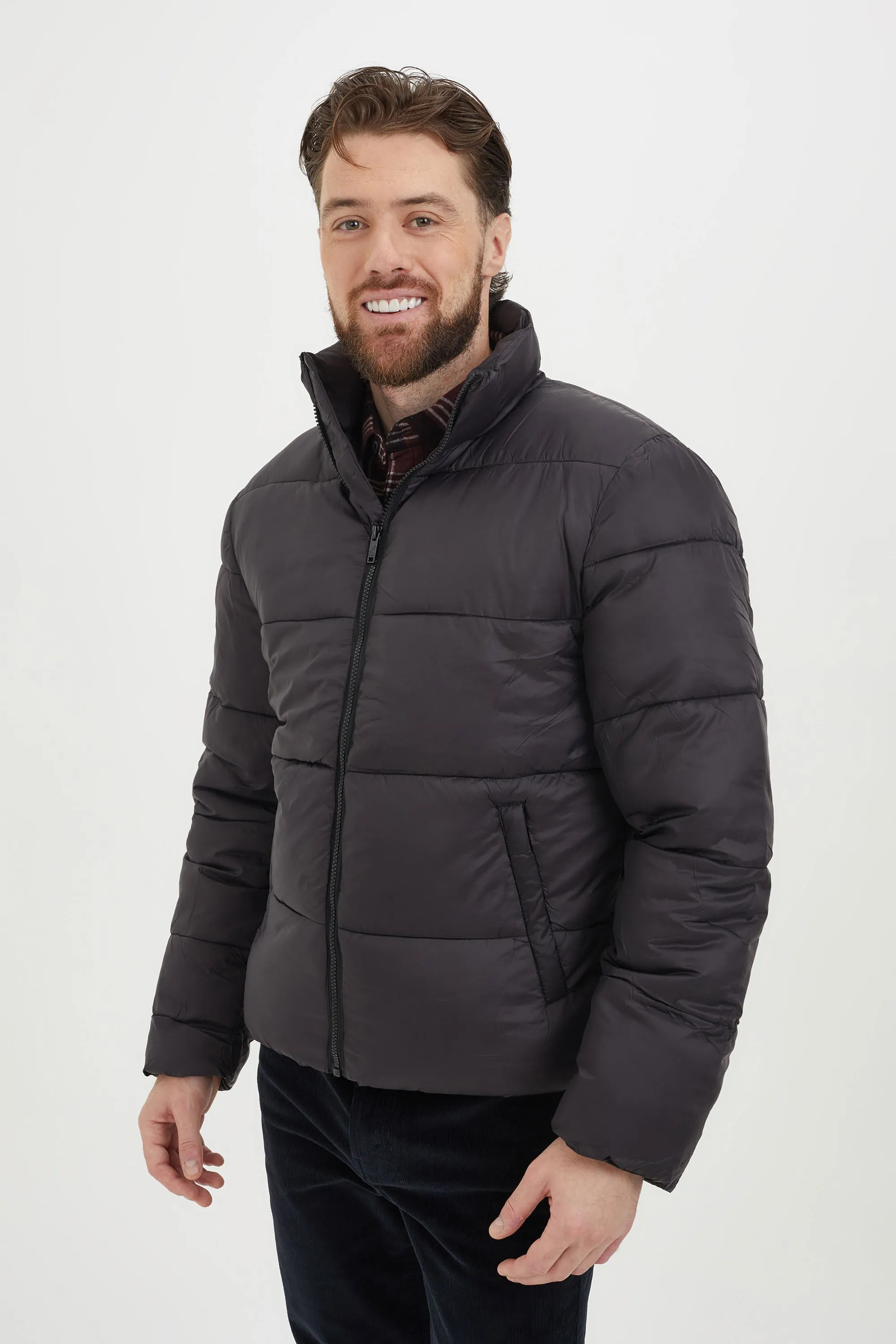 Light down jacket with high collar