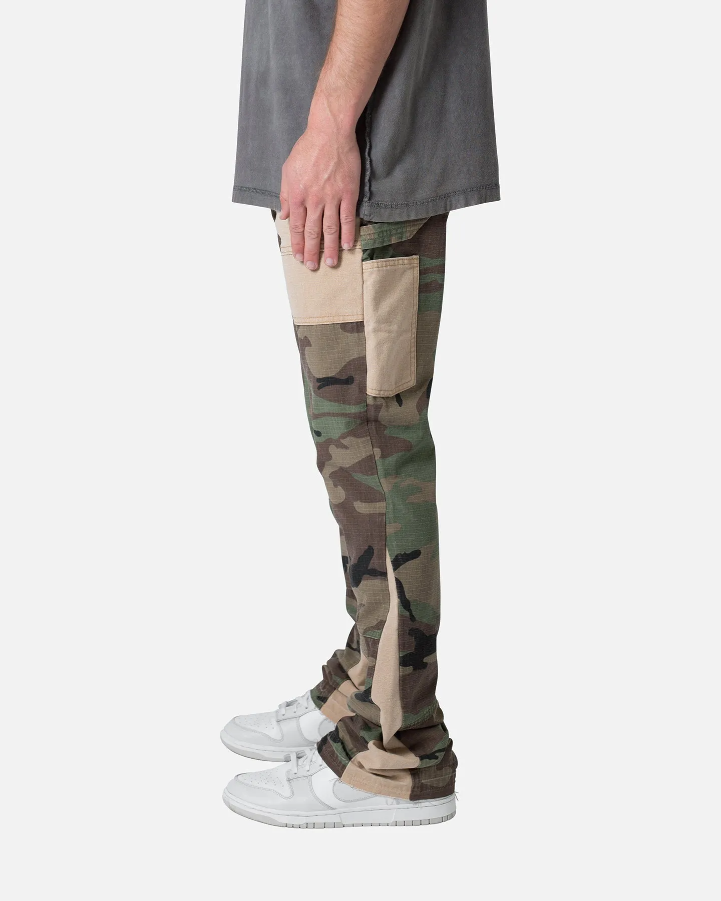 MNML Painter Flare Denim Jeans Camo