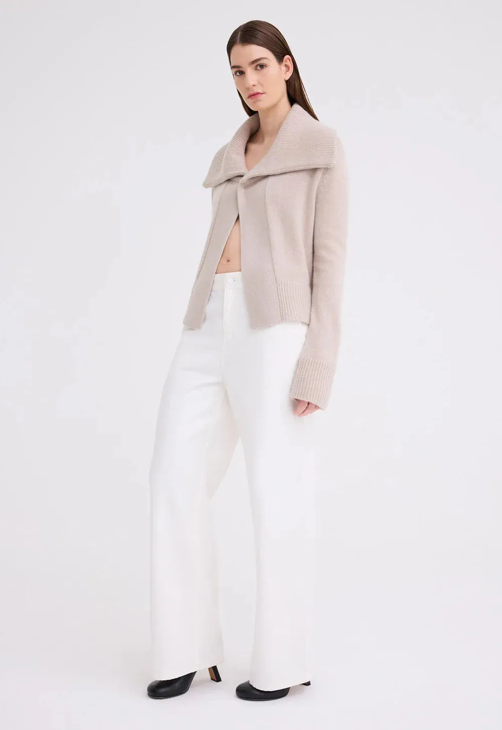 Saddle Cashmere Jacket in Flaxen Beige