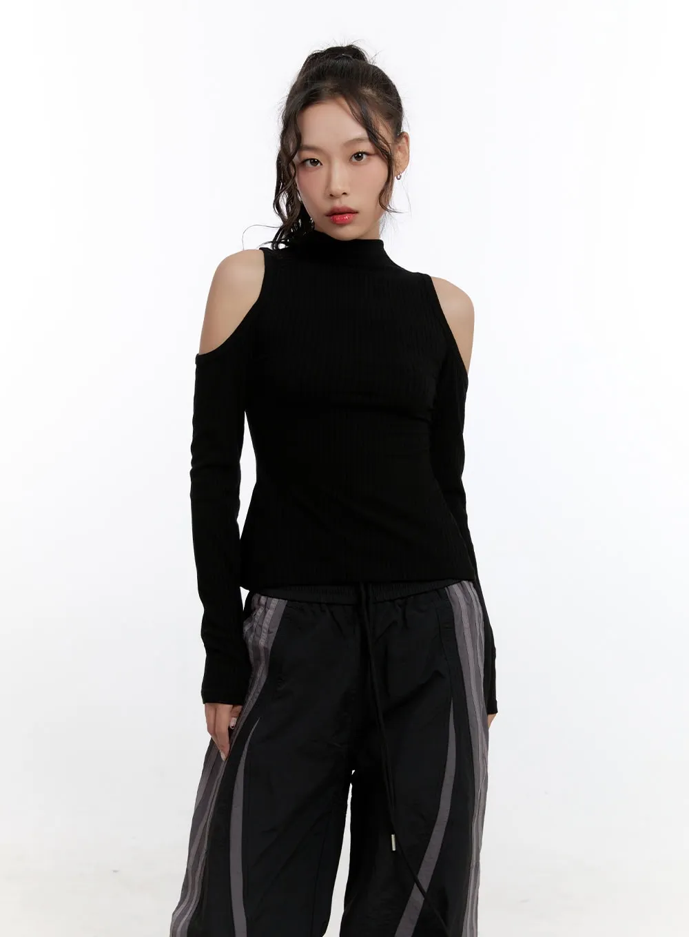 Slim-Fit Turtleneck Cut Out Top CN421