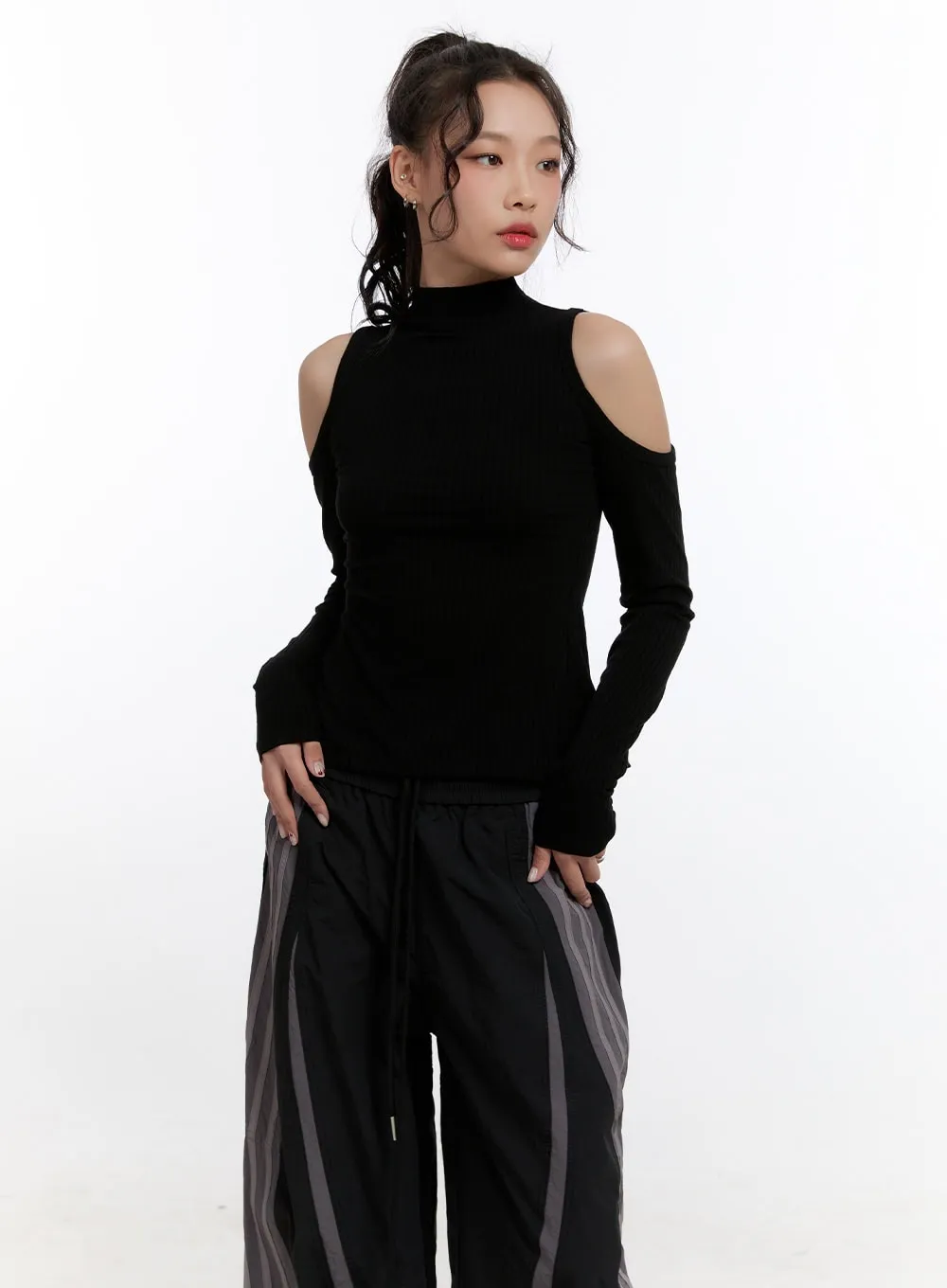 Slim-Fit Turtleneck Cut Out Top CN421