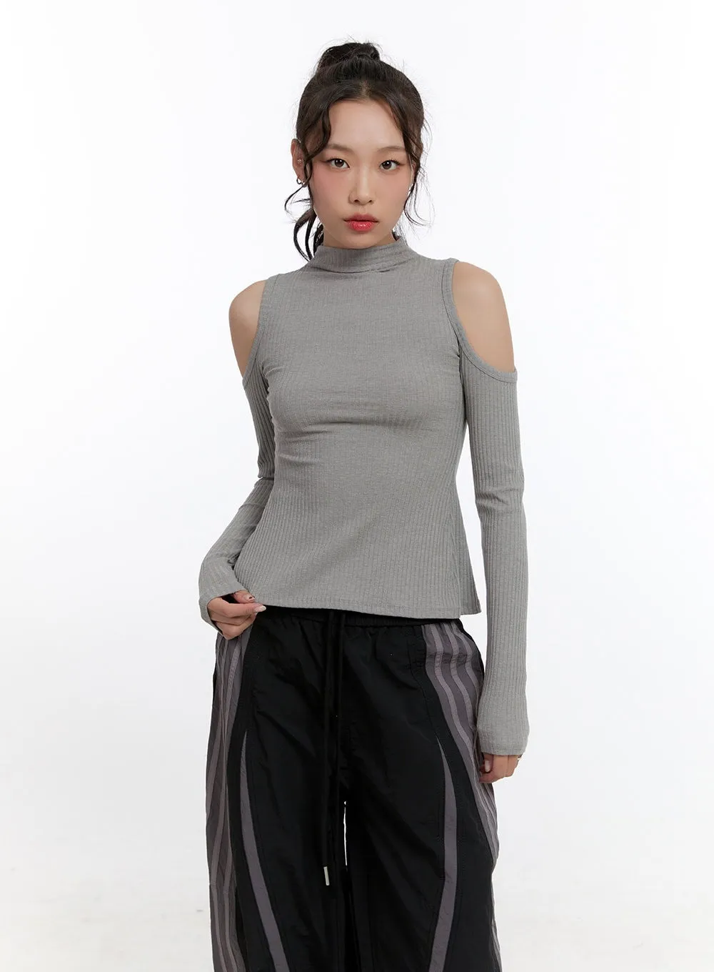 Slim-Fit Turtleneck Cut Out Top CN421