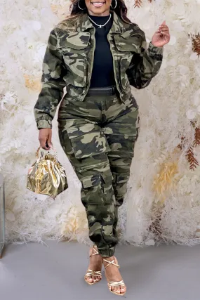 Stylish Camouflage Zip Up Long Sleeve Jacket And Cargo Pant Set