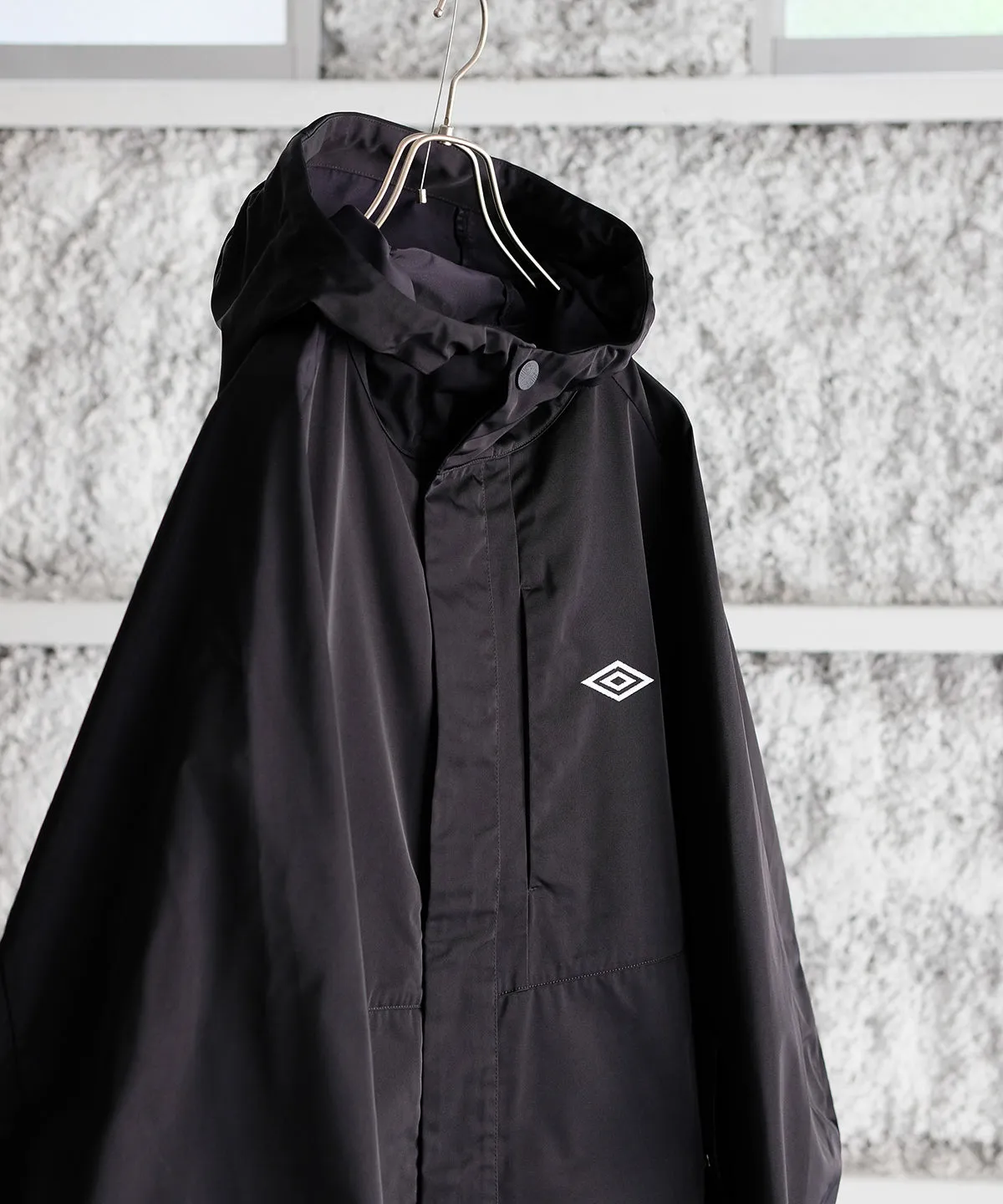 WM×UMBRO HOODED COAT - BLK White Mountaineering®︎