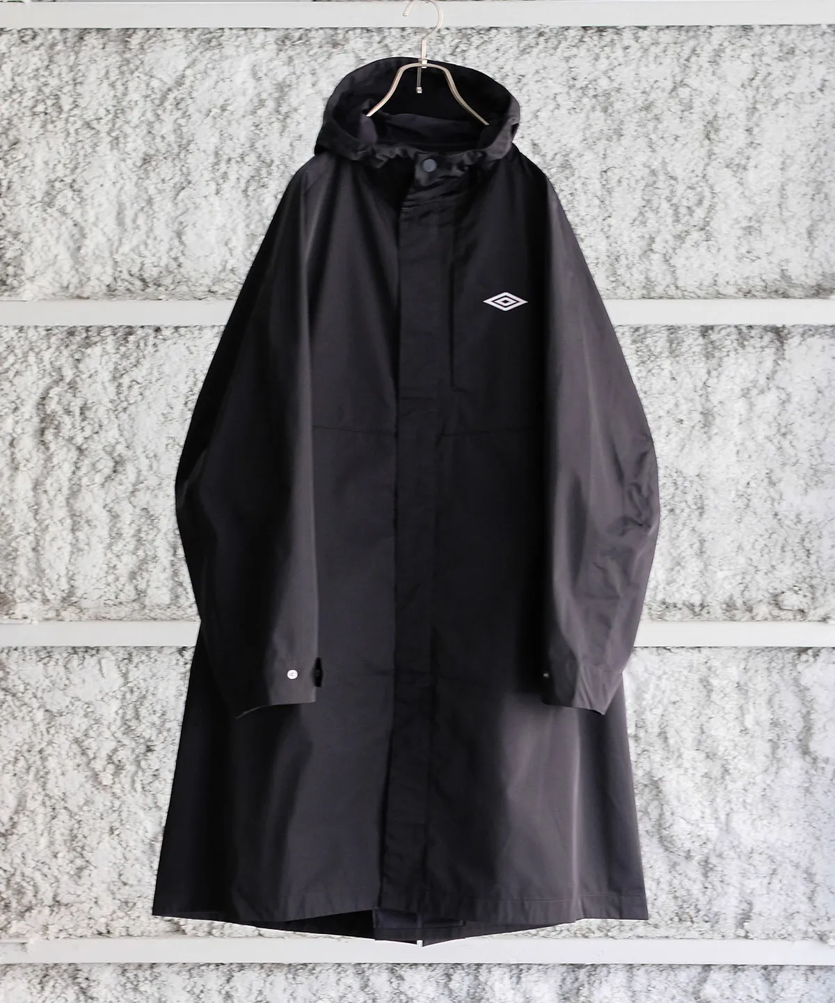 WM×UMBRO HOODED COAT - BLK White Mountaineering®︎