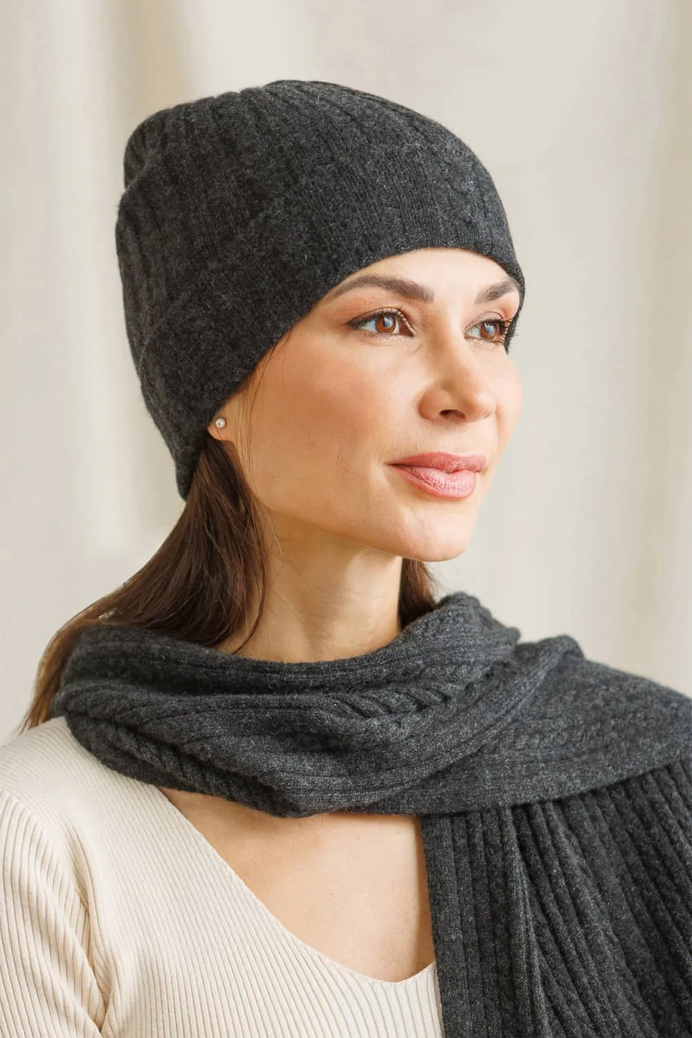 Women's 100% Pure Cashmere Cable Knit Hat